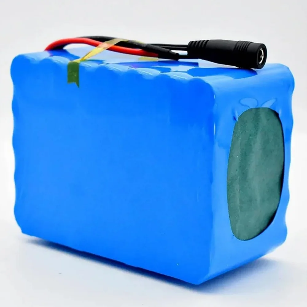 18650 7S5P 24V 14000mAh Rechargeable Lithium-ion Battery Pack Large Capacity for 24V Electric Wheelchairs Scooters.
18650 7S5P 24V 14000mAh Rechargeable Lithium-ion Battery Pack Large Capacity for 24V Electric Wheelchairs Scooters.