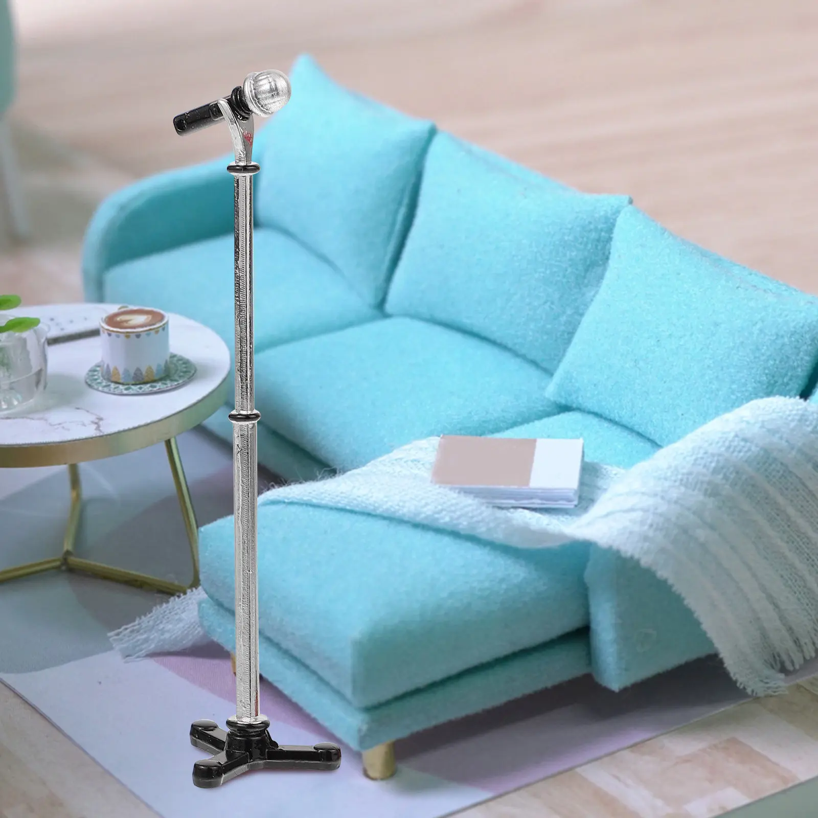 2Pcs Miniature Singing Microphones Alloy Simulated Mic Props Kids Role Play Accessories Mini Dollhouse Decorations Tiny
2Pcs Miniature Singing Microphones Alloy Simulated Mic Props Kids Role Play Accessories Mini Dollhouse Decorations Tiny