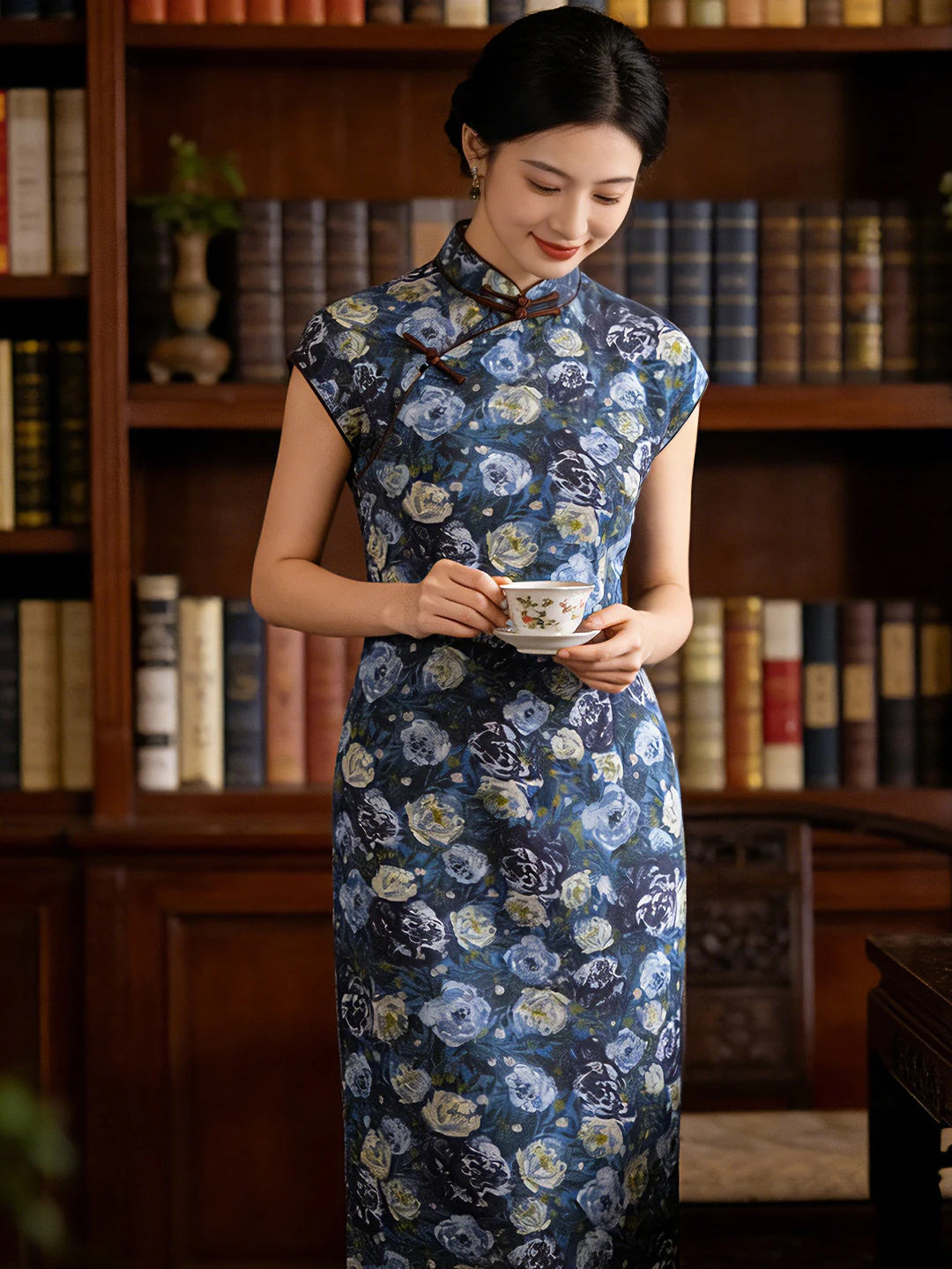 Elegant Rose Blue Revisited Dorabana's Cotton Linen Blend Women's Revamped Traditional Chinese Costume Summer 2026
Elegant Rose Blue Revisited Dorabana's Cotton Linen Blend Women's Revamped Traditional Chinese Costume Summer 2026