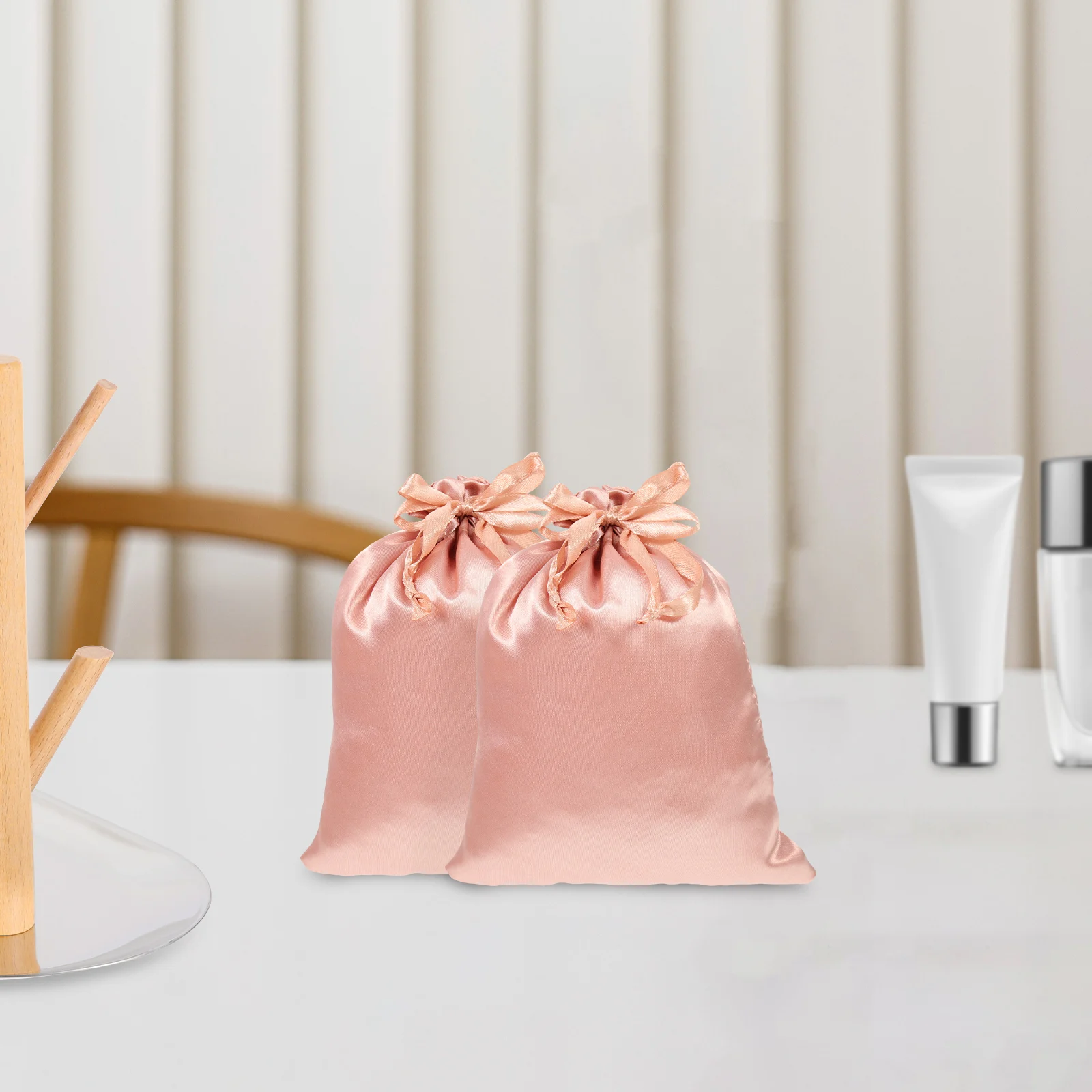 20 Pcs Satin Gift Bags Mini Drawstring Jewelry Wedding Favor Lightweight Practical Storage Pouches Christmas C y
20 Pcs Satin Gift Bags Mini Drawstring Jewelry Wedding Favor Lightweight Practical Storage Pouches Christmas C y