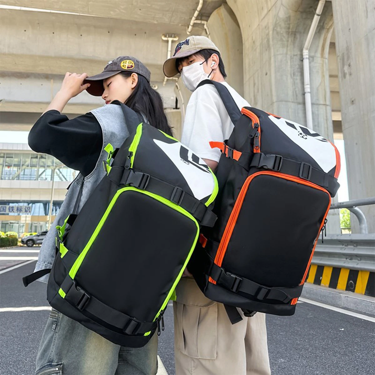 Multifunctional Fitness Training Backpack Outdoor Large Capacity Backpack Basketball Sports Bag Skateboard Bag Shoe Compartment
Multifunctional Fitness Training Backpack Outdoor Large Capacity Backpack Basketball Sports Bag Skateboard Bag Shoe Compartment