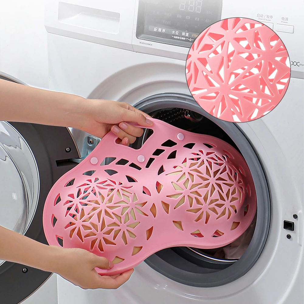 2 PCS Silicone Bra Laundry Bag, Silicone Bra Protector Bag Set, Home Anti-Distortion Suitable for Women's Underwear Laundry Bag
2 PCS Silicone Bra Laundry Bag, Silicone Bra Protector Bag Set, Home Anti-Distortion Suitable for Women's Underwear Laundry Bag