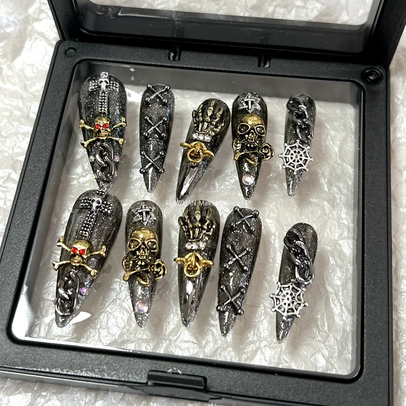 Custom Handmade Halloween False Nails Tips Glittery Punk Skull Press On Nail Y2K Long Stiletto Coffin Fake Nail With Glue Gift
Custom Handmade Halloween False Nails Tips Glittery Punk Skull Press On Nail Y2K Long Stiletto Coffin Fake Nail With Glue Gift