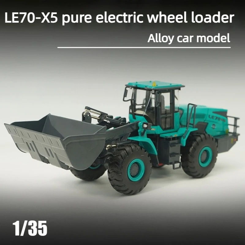 LE70-X5 Electric Wheel Loader 1:35 Alloy Construction Machinery Loader Toy Car Simulation Model Collectible Ornament
LE70-X5 Electric Wheel Loader 1:35 Alloy Construction Machinery Loader Toy Car Simulation Model Collectible Ornament