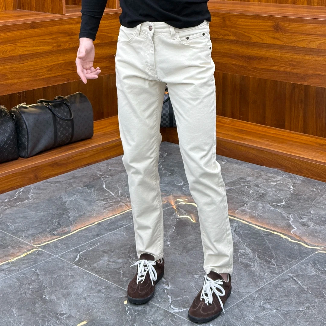 High Quality Washed Light Beige Slim Fit Straight Leg Jeans Men's Fashionable Casual Cotton Denim Pants Spring 2026
High Quality Washed Light Beige Slim Fit Straight Leg Jeans Men's Fashionable Casual Cotton Denim Pants Spring 2026
