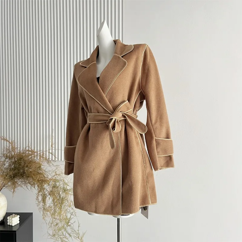 Sweet Hot Girl Double-sided Woolen Coat Women's Autumn and Winter Turn-down Collar Long-sleeved Coat Fashion Female Clothes
Sweet Hot Girl Double-sided Woolen Coat Women's Autumn and Winter Turn-down Collar Long-sleeved Coat Fashion Female Clothes