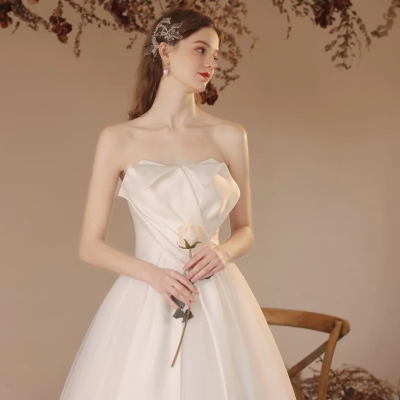 Bridal Wedding Veil2025Spring Edition Off-White Satin Engagement Elegant Long Dress Strapless Simple
Bridal Wedding Veil2025Spring Edition Off-White Satin Engagement Elegant Long Dress Strapless Simple