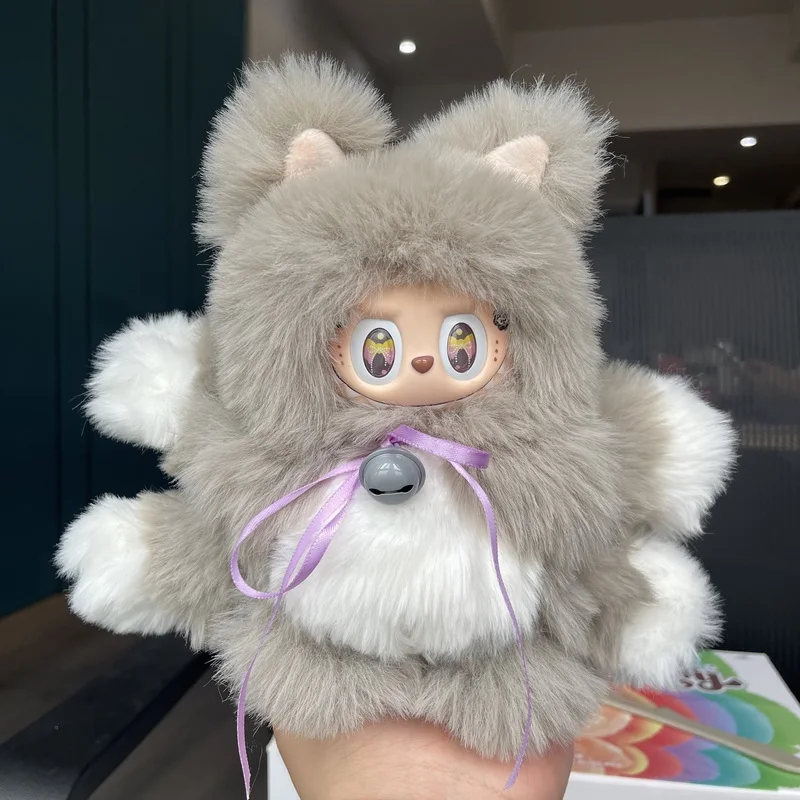 Original Design Hot Labubu Nine Tailed Fox Series Vinyl Doll 17cm Trendy Blind Box Pendant Model Toys Kawaii Cute Gifts Replica
Original Design Hot Labubu Nine Tailed Fox Series Vinyl Doll 17cm Trendy Blind Box Pendant Model Toys Kawaii Cute Gifts Replica