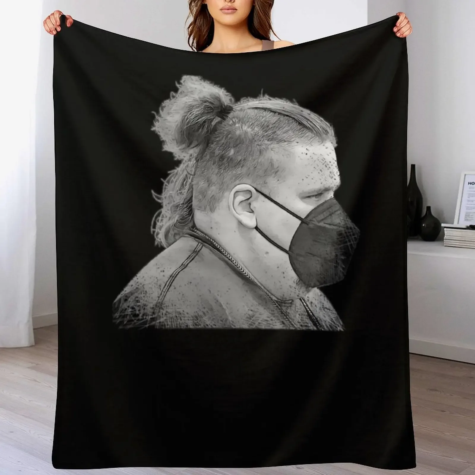 Lügenlord Drachenlord Rainer Winkler Throw Blanket Summer Cool Breathable Blanket for Sleeping
Lügenlord Drachenlord Rainer Winkler Throw Blanket Summer Cool Breathable Blanket for Sleeping