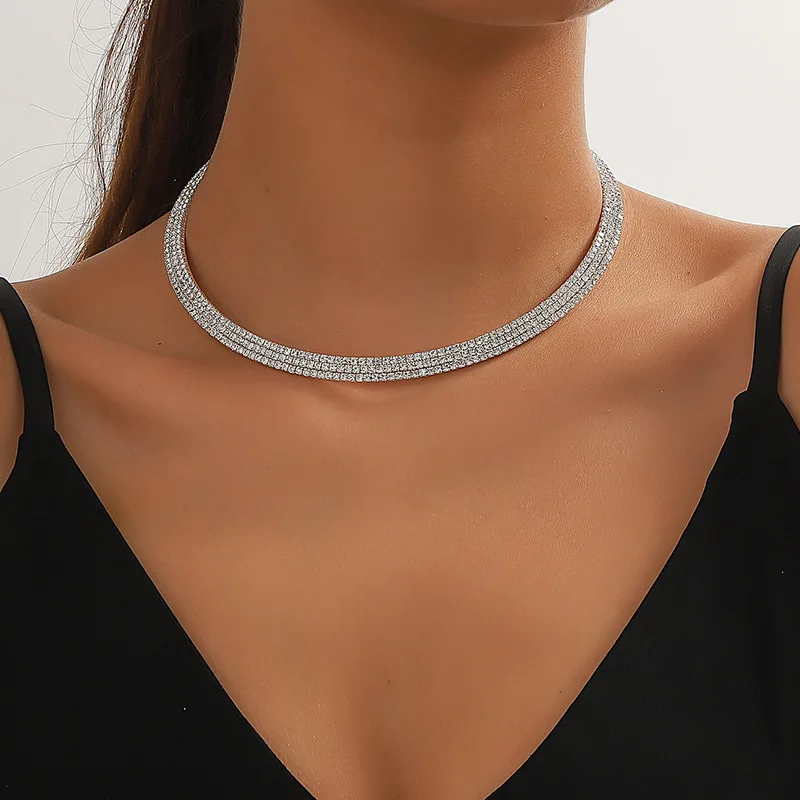 Claw Chain Series European and American Sexy Super Flash Rhinestone Collar Collar Full Diamond Refined and Simple Multi-Row Beam
Claw Chain Series European and American Sexy Super Flash Rhinestone Collar Collar Full Diamond Refined and Simple Multi-Row Beam