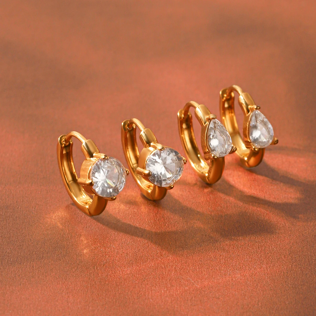 Water Drop Cubic Zirconia Hoop Earrings 18K Gold Plated Stainless Steel Earrings For Women Waterproof Summer Beach Jewelry
Water Drop Cubic Zirconia Hoop Earrings 18K Gold Plated Stainless Steel Earrings For Women Waterproof Summer Beach Jewelry