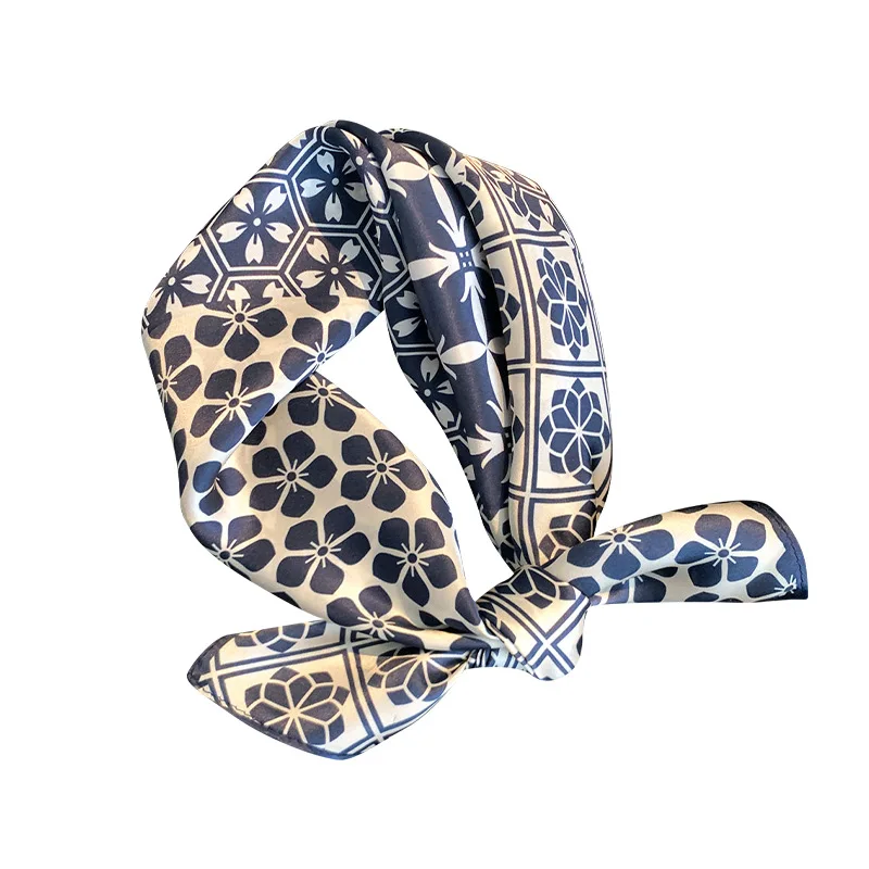 2025 100% Mulberry Silk Blue Sakura Checkered Scarf Luxury Square Bandana Neckerchief Women's Headscarf Decorative Bag Scarf
2025 100% Mulberry Silk Blue Sakura Checkered Scarf Luxury Square Bandana Neckerchief Women's Headscarf Decorative Bag Scarf