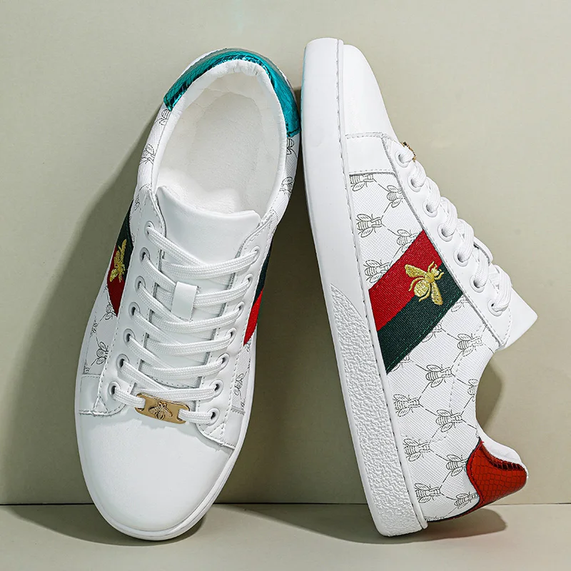 High Quality Brand Men's Skate Shoes Fashion Bee Embroidery Man Shoes Luxury Skateboard Shoes Men Flat Shoes zapatos para hombre
High Quality Brand Men's Skate Shoes Fashion Bee Embroidery Man Shoes Luxury Skateboard Shoes Men Flat Shoes zapatos para hombre