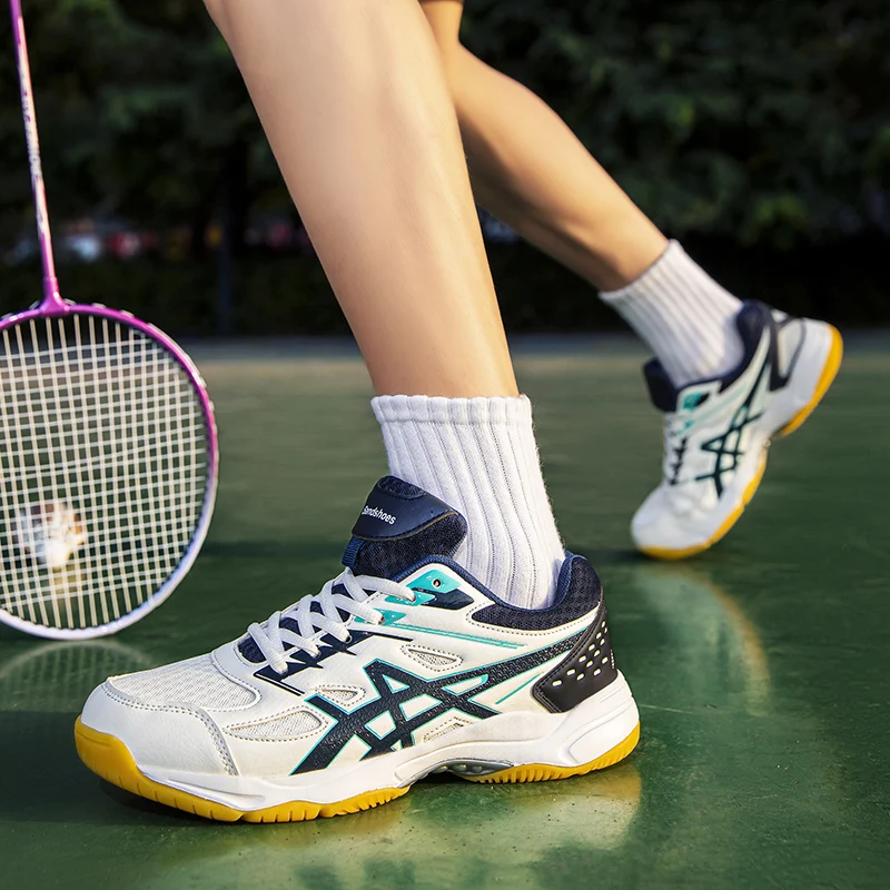 Уличная мужская обувь для бадминтона высокого качества, кроссовки унисекс, легкая теннисная обувь, легкая атлетика, тренировочная женская спортивная обувь на шнуровке
Уличная мужская обувь для бадминтона высокого качества, кроссовки унисекс, легкая теннисная обувь, легкая атлетика, тренировочная женская спортивная обувь на шнуровке