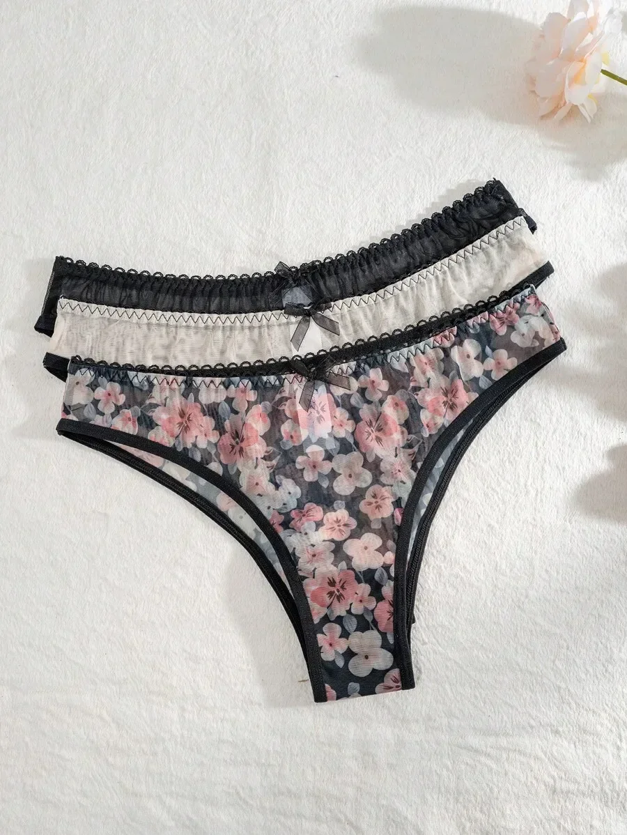 Womens Floral Print Triangle Panties 3pcs Pack
Womens Floral Print Triangle Panties 3pcs Pack