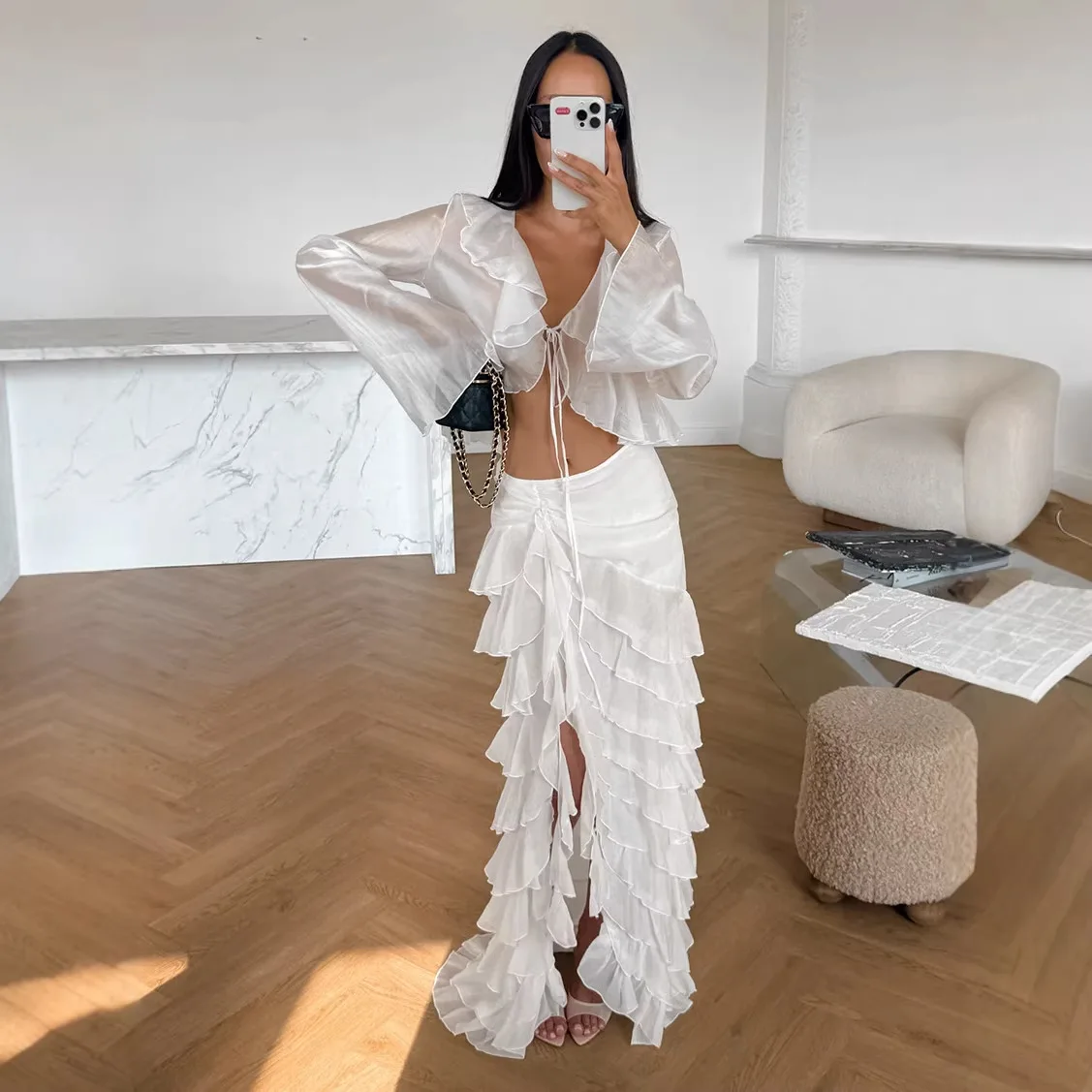 New Niche Design Slit Skirt Ruffled Lace-up Short Top Two-piece Set
New Niche Design Slit Skirt Ruffled Lace-up Short Top Two-piece Set