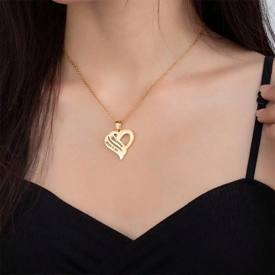 Personalized double-layer hip-hop style European and American name necklace, customizable text, decorated with initials and hear
Personalized double-layer hip-hop style European and American name necklace, customizable text, decorated with initials and hear