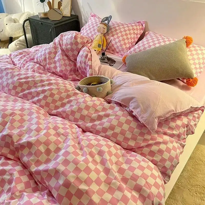 Vintage Checkerboard Duvet Cover Pink Pattern Quilt Cover Set Soft Polyester Bed Sheet Single Double Queen Size For Kids Adults
Vintage Checkerboard Duvet Cover Pink Pattern Quilt Cover Set Soft Polyester Bed Sheet Single Double Queen Size For Kids Adults