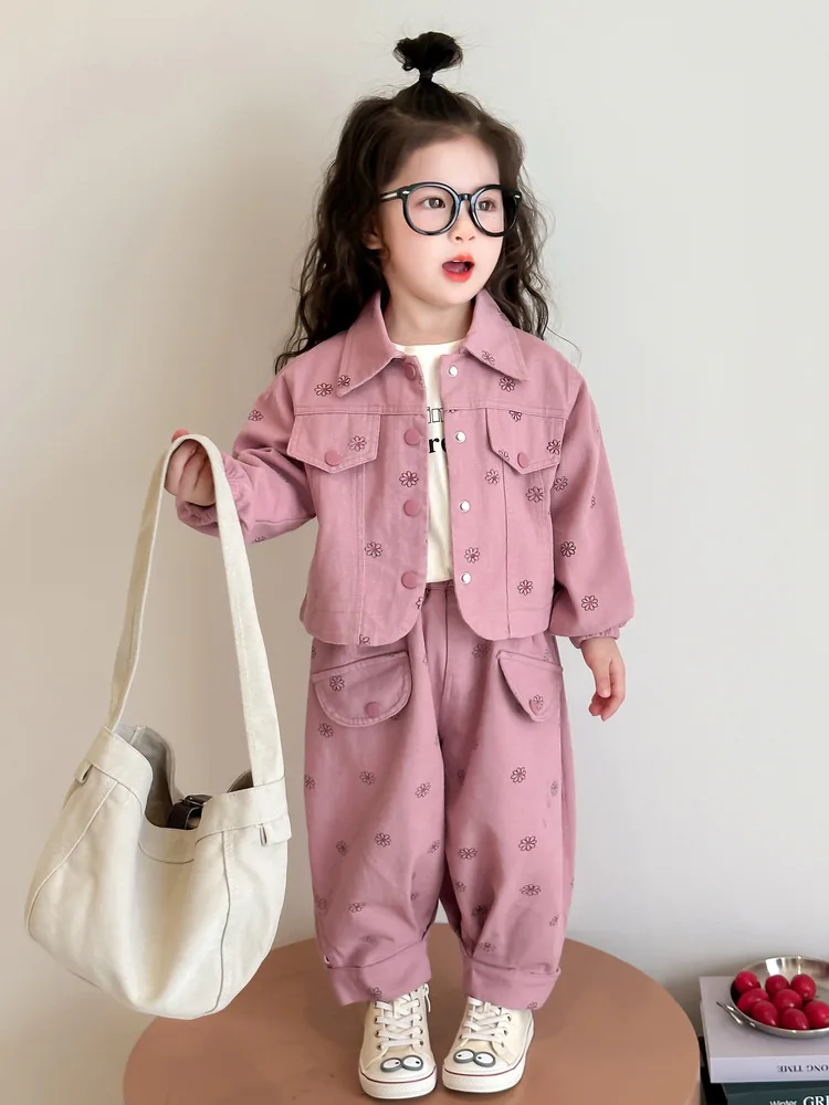 Girls' Spring Outfit Set2025New Fashionable Children's Clothing Spring and Autumn Fashionable Baby Girl Full Printed Small Flowe
Girls' Spring Outfit Set2025New Fashionable Children's Clothing Spring and Autumn Fashionable Baby Girl Full Printed Small Flowe