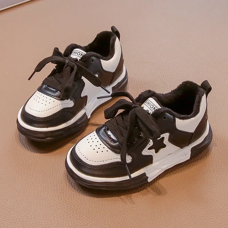 2024 Children Sports Shoes for Girls Boys Winter New Fashion Korean Style Soft Bottom Anti-slippery Versatile Chic Casual Shoes
2024 Children Sports Shoes for Girls Boys Winter New Fashion Korean Style Soft Bottom Anti-slippery Versatile Chic Casual Shoes