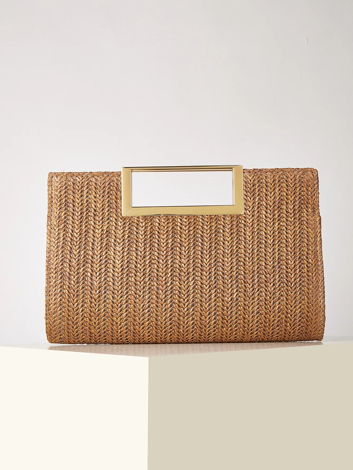 Straw Woven Clutch Bag for Women - Gold Metal Frame Handbag with Chain Strap, Summer Beach Evening Bag for Party & Vacation
Straw Woven Clutch Bag for Women - Gold Metal Frame Handbag with Chain Strap, Summer Beach Evening Bag for Party & Vacation