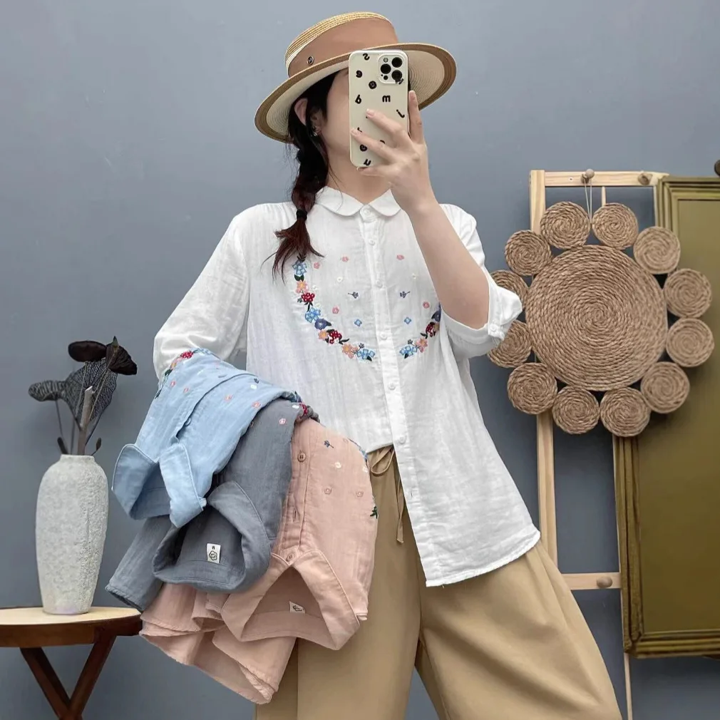 100% Cotton yarn white blue pink gray embroider shirts and blouses 3/4 sleeves women elegant shirts Japanese vintage clothes
100% Cotton yarn white blue pink gray embroider shirts and blouses 3/4 sleeves women elegant shirts Japanese vintage clothes