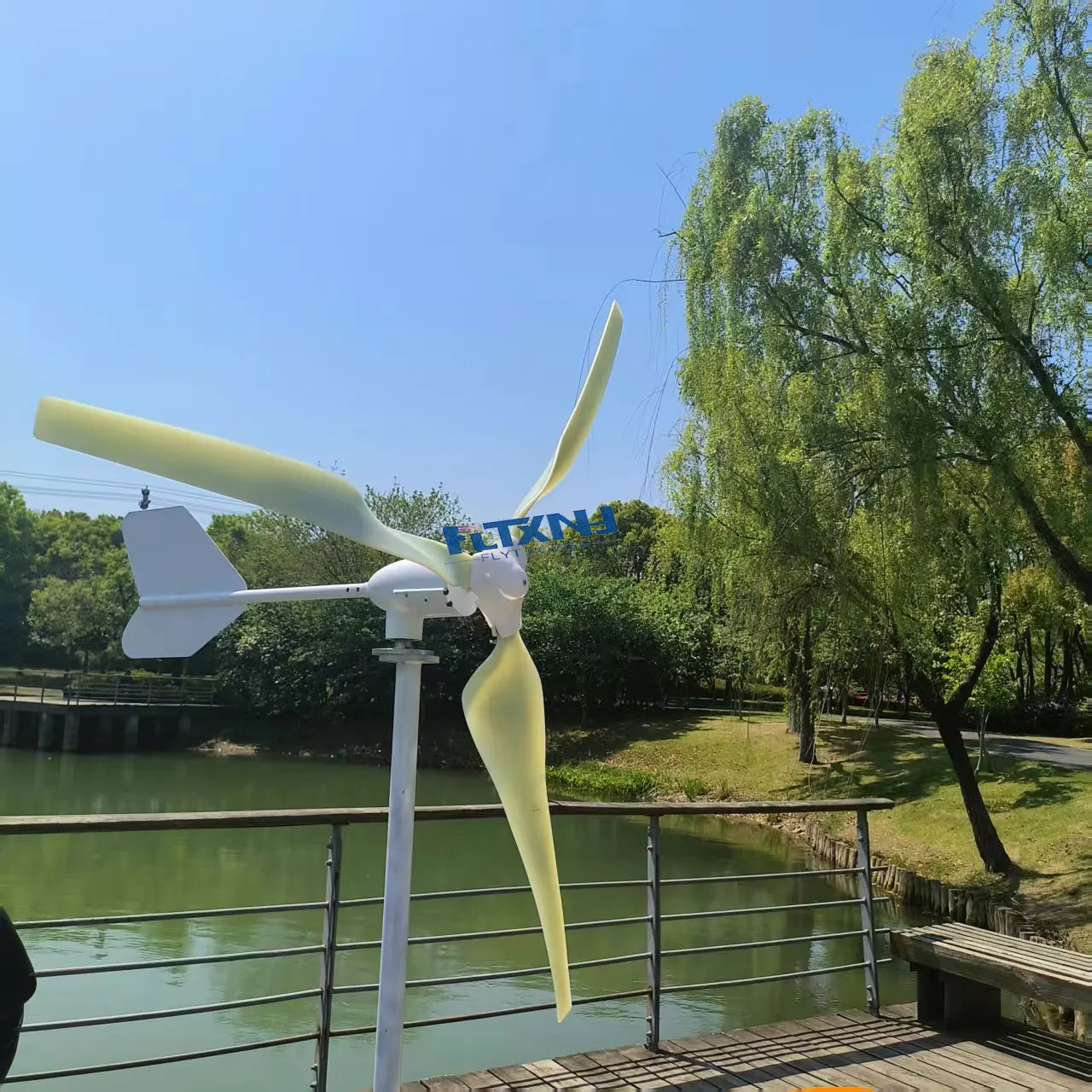 Horizontal Axis 10000W Small Wind Energy Turbine Generator For Home 12V 24V 48V Windmill 3 Blades With MPPT Hybrid Controller
Horizontal Axis 10000W Small Wind Energy Turbine Generator For Home 12V 24V 48V Windmill 3 Blades With MPPT Hybrid Controller