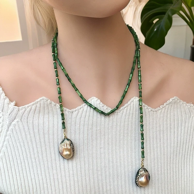 New Bamboo Necklace Luxury Green Beads Two Large Baroque Pearl Pendant Fashion Design Women Long Sweater Chain Necklaces Choker
New Bamboo Necklace Luxury Green Beads Two Large Baroque Pearl Pendant Fashion Design Women Long Sweater Chain Necklaces Choker