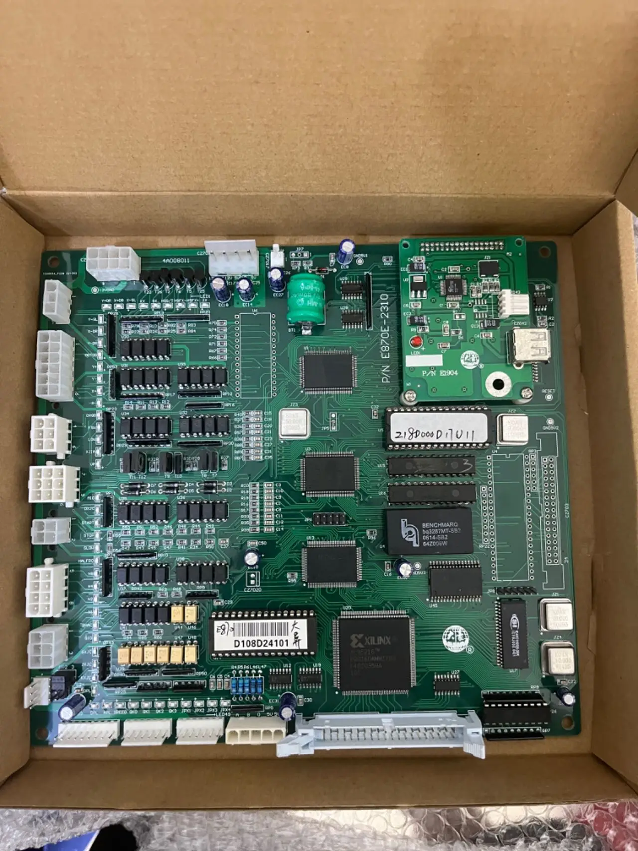 Dahao E870E E870 Mainboard Trimming Machine Box Main Motherboard 328 Mainboard 870 Compatible with 850 Computer Embroidery Parts
Dahao E870E E870 Mainboard Trimming Machine Box Main Motherboard 328 Mainboard 870 Compatible with 850 Computer Embroidery Parts