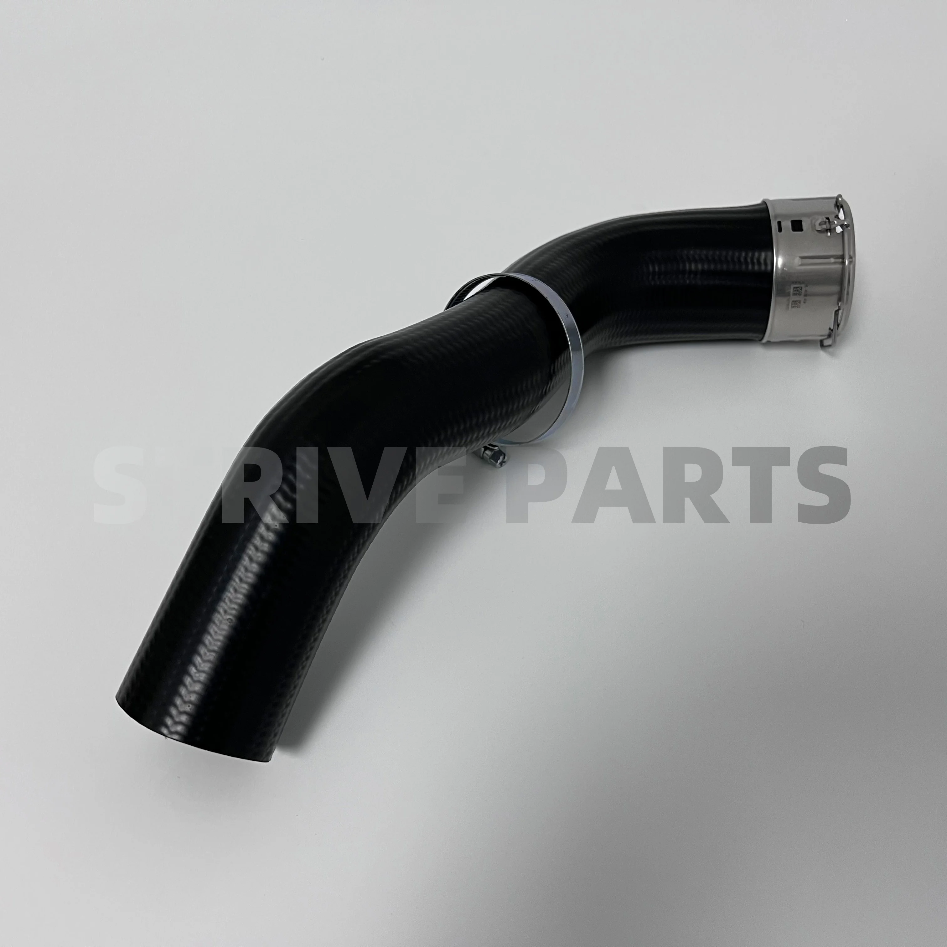 Intercooler Hose for Chevrolet Trax Opel Mokka X 1302287 95371558 Oe 95194143 39071730
Intercooler Hose for Chevrolet Trax Opel Mokka X 1302287 95371558 Oe 95194143 39071730