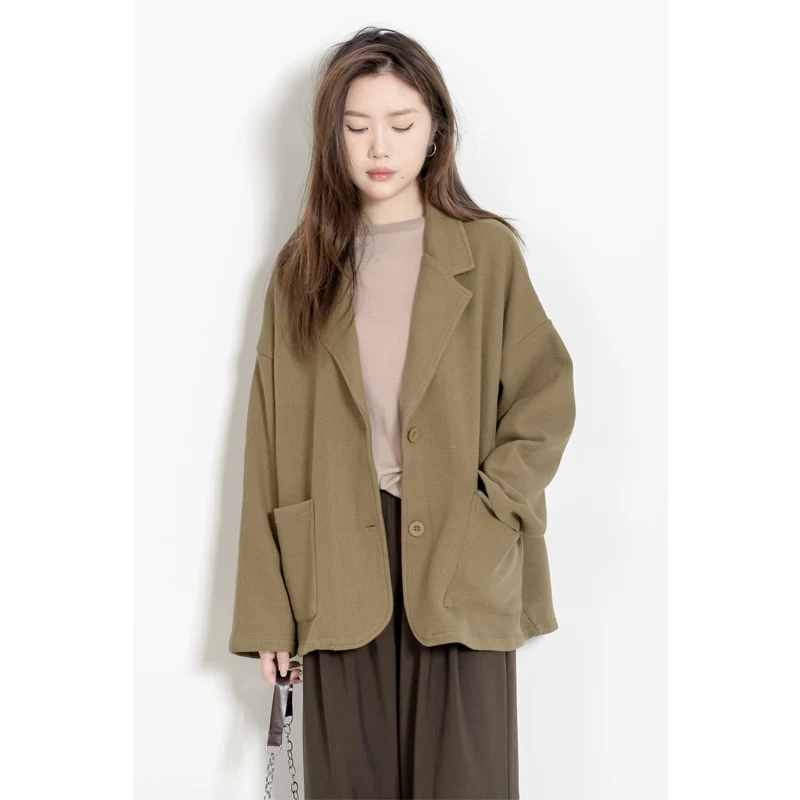 Свободный вязаный повседневный женский костюм Jaet, осенний винтажный японский гонконгский вкус, ленивый трикотаж, хлопковый цвет
Свободный вязаный повседневный женский костюм Jaet, осенний винтажный японский гонконгский вкус, ленивый трикотаж, хлопковый цвет