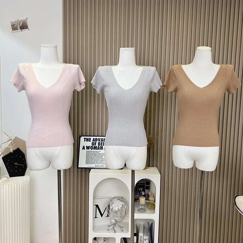 5Studio 2024 Новая женская трикотажная футболка с коротким рукавом, облегающая, для большой груди, с узкой талией, с короткими рукавами-крылышками, вязаный топ
5Studio 2024 Новая женская трикотажная футболка с коротким рукавом, облегающая, для большой груди, с узкой талией, с короткими рукавами-крылышками, вязаный топ