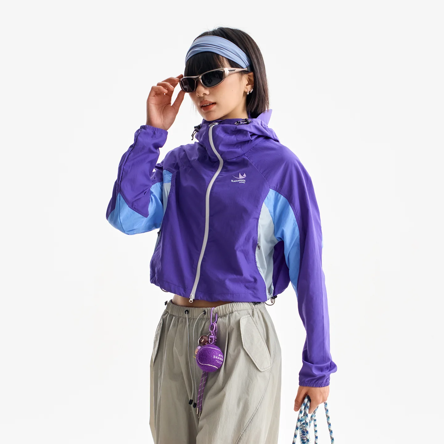 Women's Lightweight Outdoor Sun Protection Jacket - Water-Resistant, Windproof & Quick-Dry Hooded Top with Colorblock Design
Women's Lightweight Outdoor Sun Protection Jacket - Water-Resistant, Windproof & Quick-Dry Hooded Top with Colorblock Design