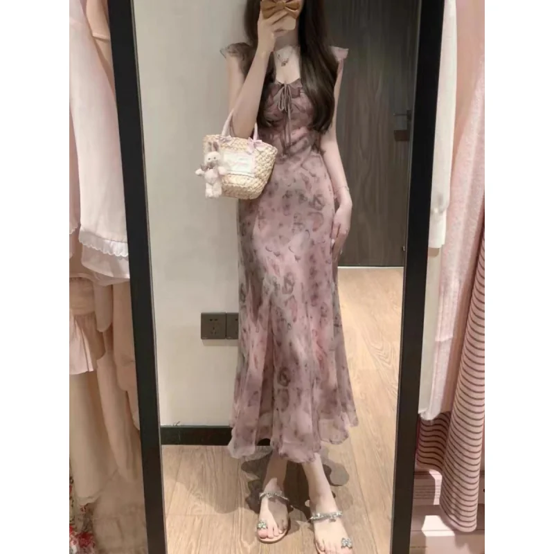 Butterfly Print Ruffle Dress for Women, Waist-Cinching, Elegant Design, Vacation Style, Long Dress for Summer2025New 
Butterfly Print Ruffle Dress for Women, Waist-Cinching, Elegant Design, Vacation Style, Long Dress for Summer2025New