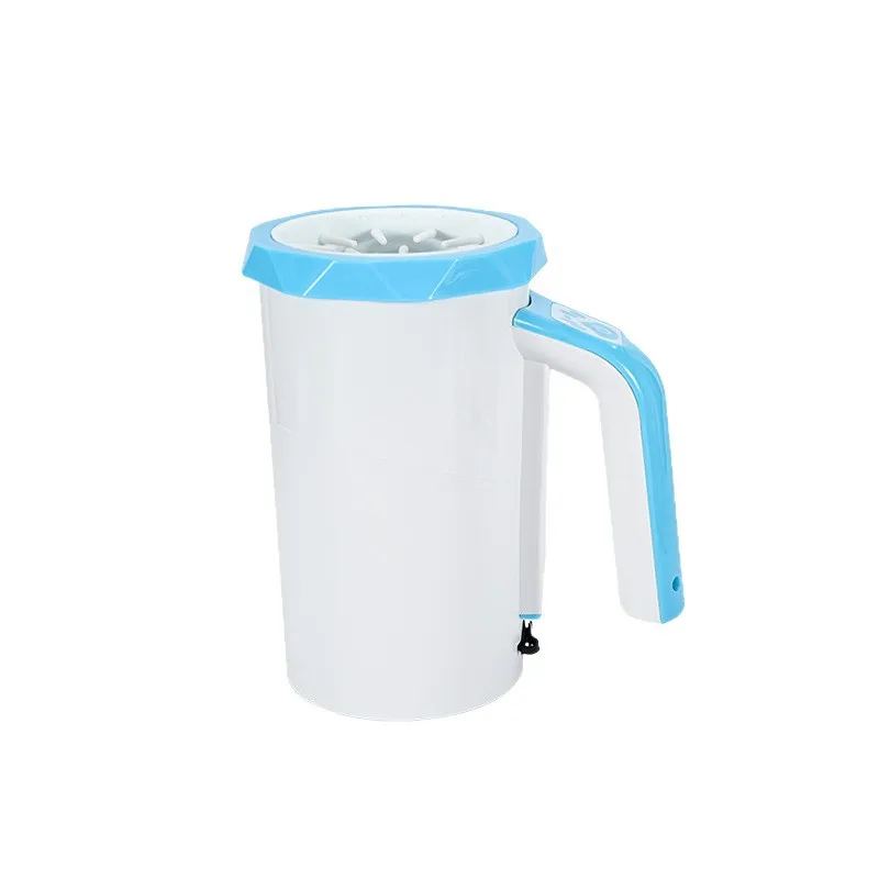 Pet cleaning supplies Handheld electric automatic foot washing cup, pet foot washing cup
Pet cleaning supplies Handheld electric automatic foot washing cup, pet foot washing cup