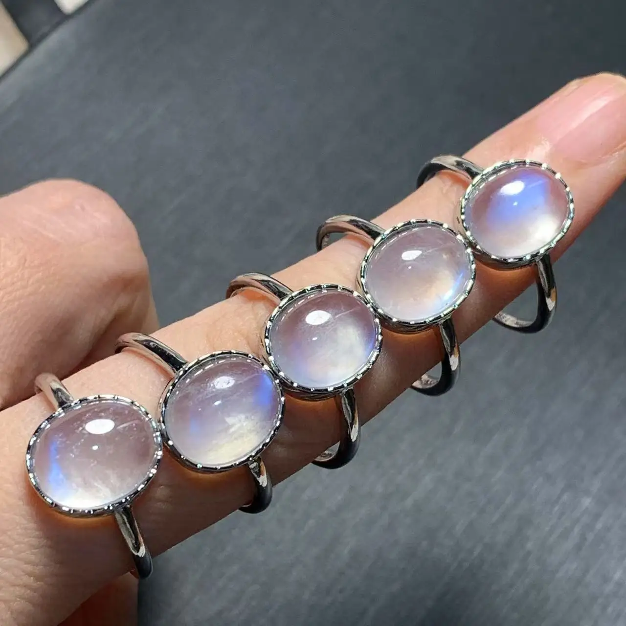 MM Natural BLUE Moonstone Ring Adjustable Female Ring Jewelry for Women Gift Wholesale High Quality Vintage Fine
MM Natural BLUE Moonstone Ring Adjustable Female Ring Jewelry for Women Gift Wholesale High Quality Vintage Fine