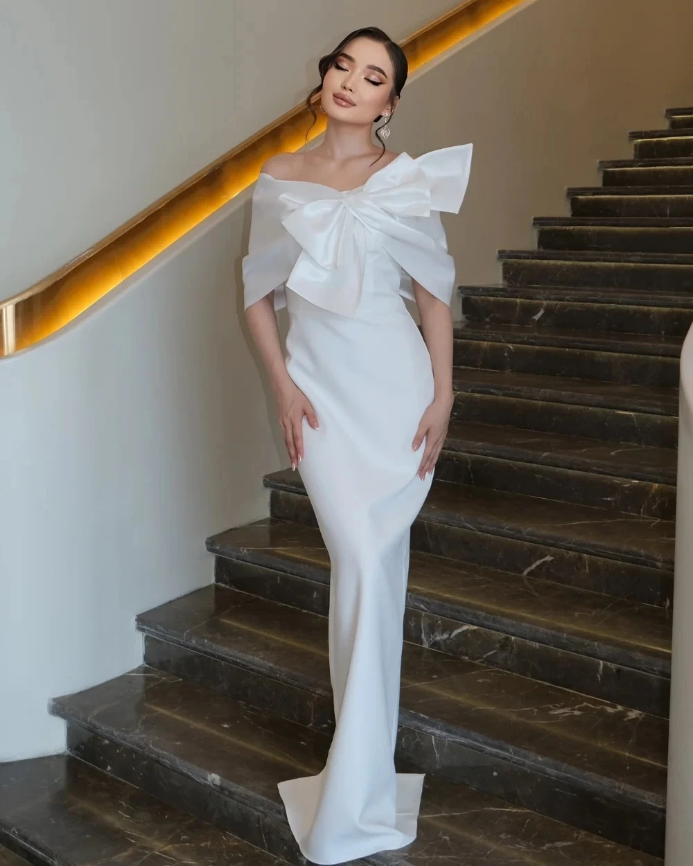 Formal Strapless Bow Long Bespoke Occasion Gown Evening Dresses Prom Pastrol Unisex Jersey Retro Dubai Saudi Arabic Customized
Formal Strapless Bow Long Bespoke Occasion Gown Evening Dresses Prom Pastrol Unisex Jersey Retro Dubai Saudi Arabic Customized