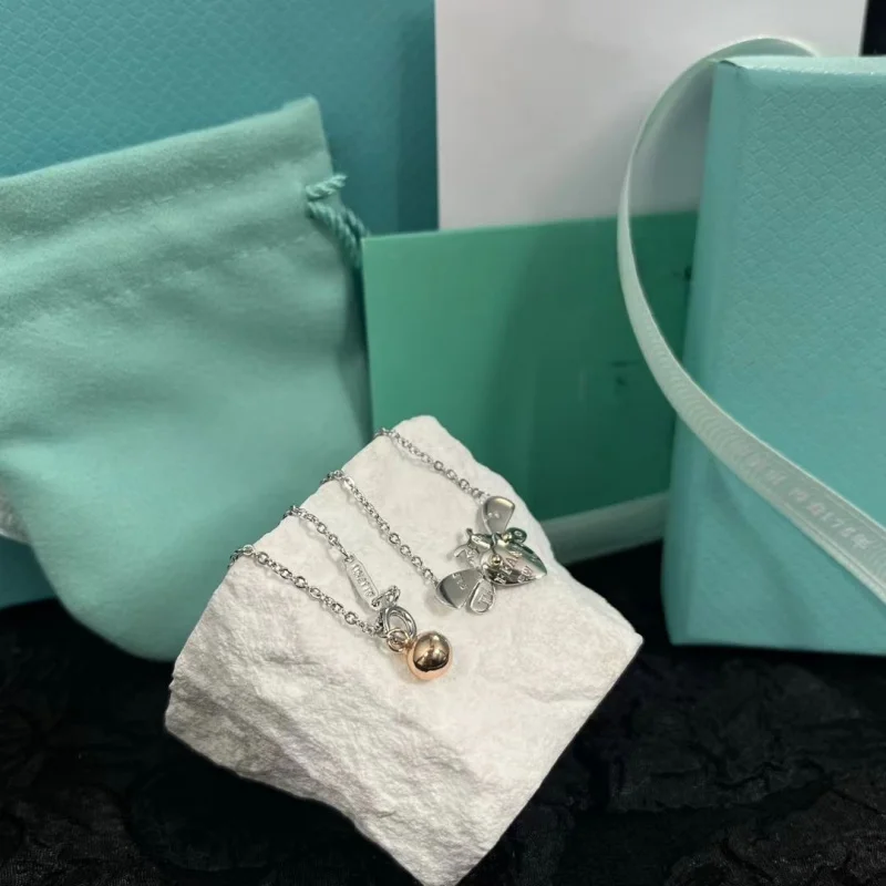 Crystal Butterfly Pendant Necklace Women Light Luxury Punk Heart Clavicle Chain Fashion Jewelry Party Gift 2026
Crystal Butterfly Pendant Necklace Women Light Luxury Punk Heart Clavicle Chain Fashion Jewelry Party Gift 2026