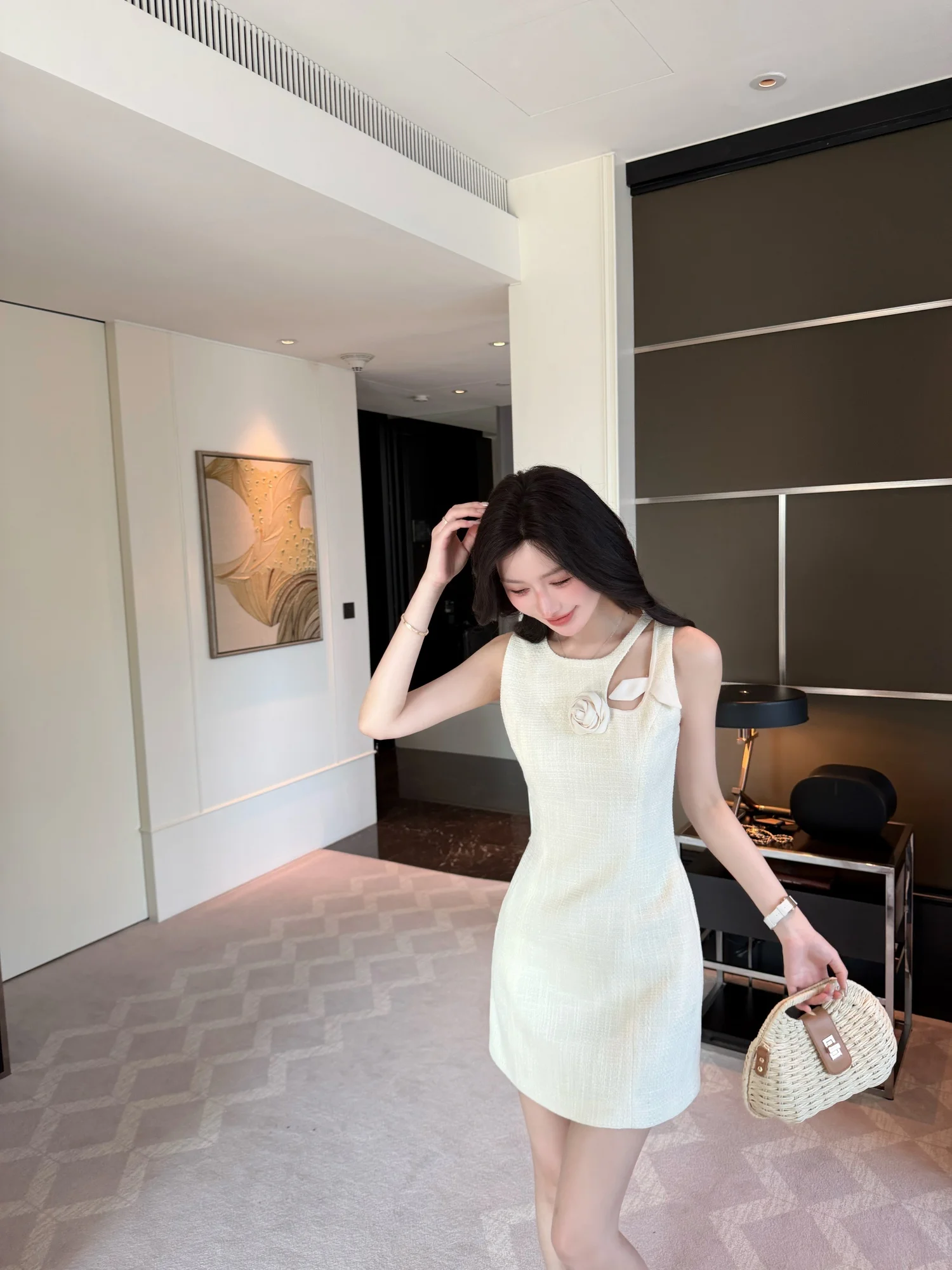 Miaomni Elegant Rose Decorated Waist-Cinching Summer Dress French Style Splice Cotton Blend Short Sleeve A-Line Dress
Miaomni Elegant Rose Decorated Waist-Cinching Summer Dress French Style Splice Cotton Blend Short Sleeve A-Line Dress