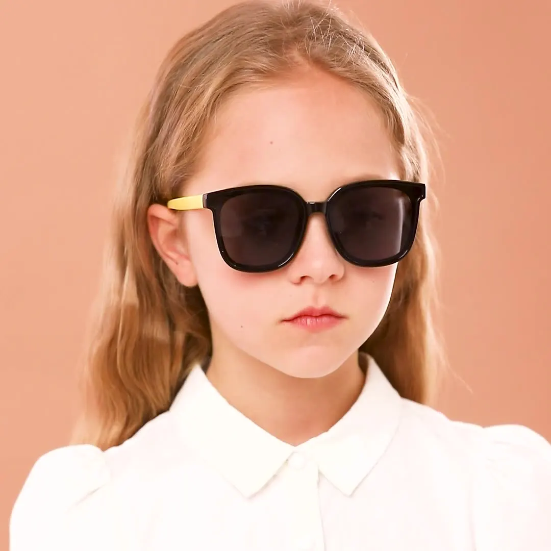 Luxury Kids Sunglasses Silicone Polarized Girls Boy Fashion Brand Designer Sun Glasses Baby Shades Children UV400
Luxury Kids Sunglasses Silicone Polarized Girls Boy Fashion Brand Designer Sun Glasses Baby Shades Children UV400
