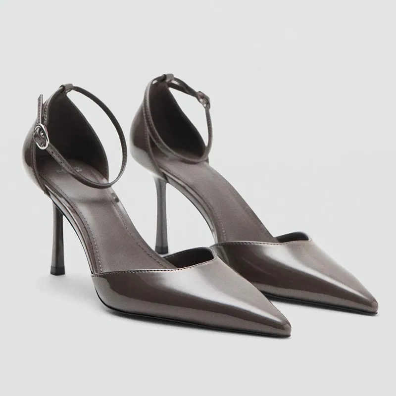 MNG Women's Grey Patent Effect Hollow High Heels Buckle Mules Summer New Arrival Fashion Single Shoes European Style Youth
MNG Women's Grey Patent Effect Hollow High Heels Buckle Mules Summer New Arrival Fashion Single Shoes European Style Youth