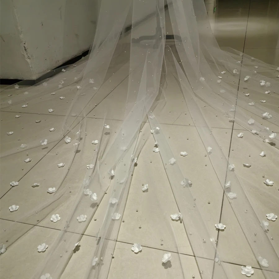 3M Long Pearls Wedding Veil Tulle 1T Bridal Veil 3D Flowers Beaded Bride Veil Bridal Party Veils With Comb Customized
3M Long Pearls Wedding Veil Tulle 1T Bridal Veil 3D Flowers Beaded Bride Veil Bridal Party Veils With Comb Customized