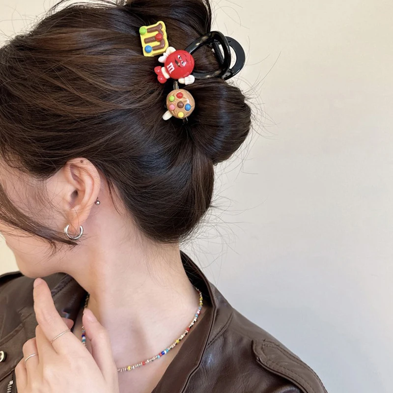 Colourful M Bean Cartoon Cookie Hair Clip Women's Back of Head Shark Scratch Clip Fashion Cute Daily Hair Accessories
Colourful M Bean Cartoon Cookie Hair Clip Women's Back of Head Shark Scratch Clip Fashion Cute Daily Hair Accessories