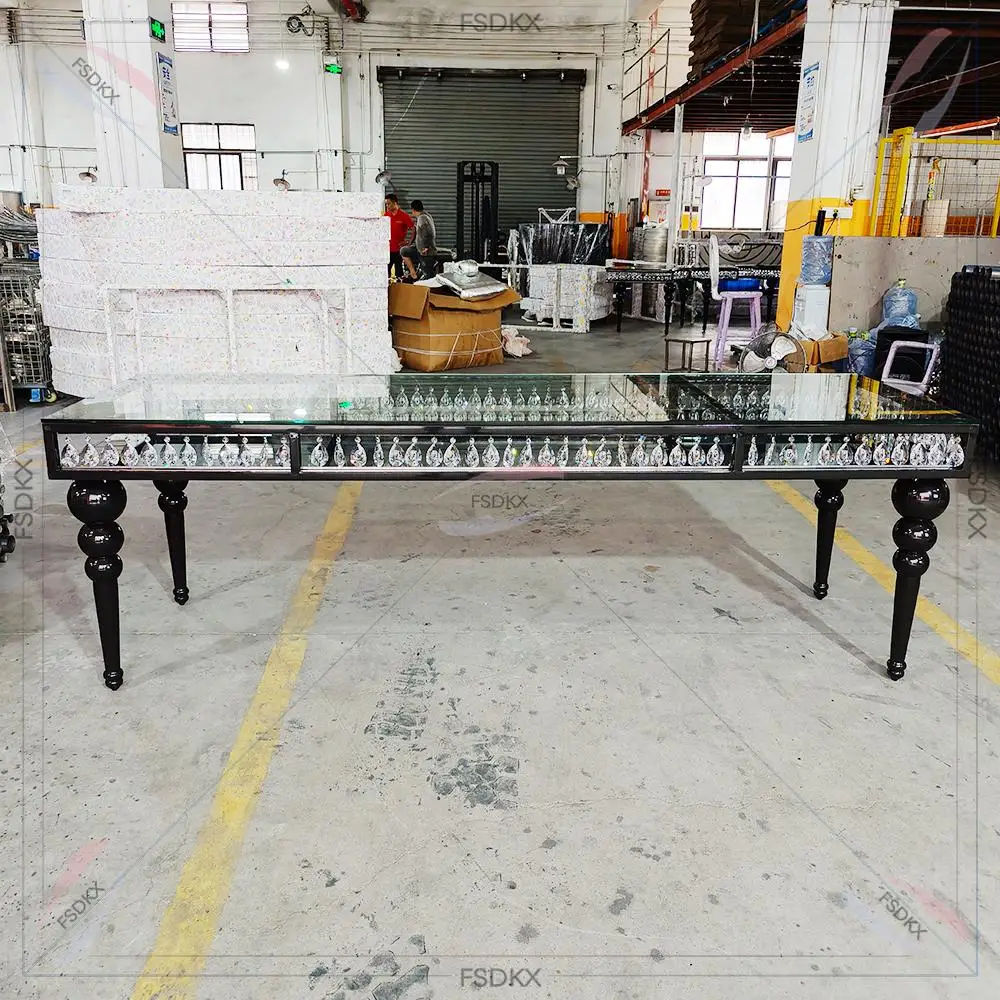 Good Quality Glass Dining Table Simple Fashion Hotel Restaurant Rectangular Dining Table Stainless Steel Luxury Modern Golden
Good Quality Glass Dining Table Simple Fashion Hotel Restaurant Rectangular Dining Table Stainless Steel Luxury Modern Golden