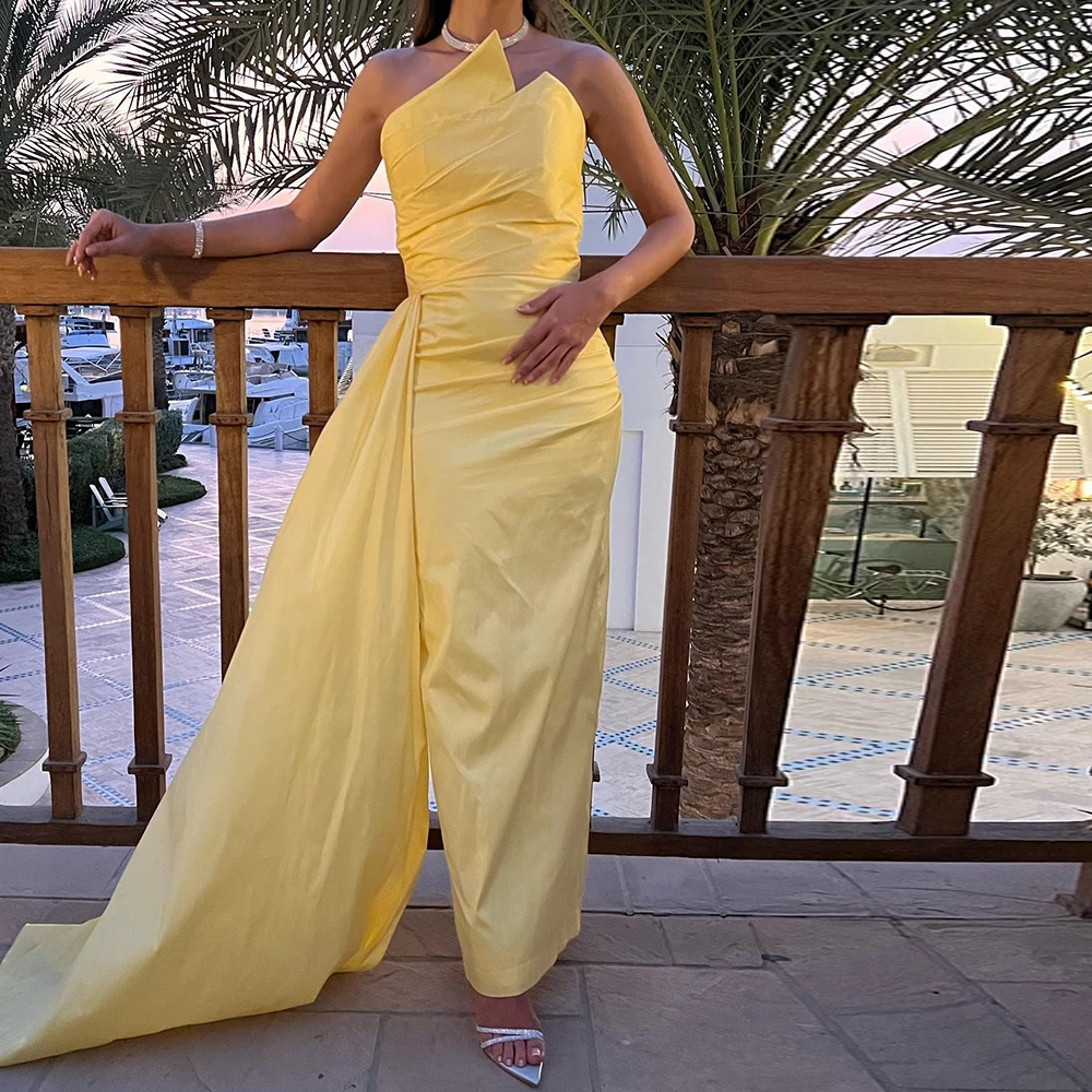 CustomizedFormal Panel Train Yellow Satin Strapless Evening Dress Straight Pleats Simple Ankle Length Sleeveless Robe de soirée
CustomizedFormal Panel Train Yellow Satin Strapless Evening Dress Straight Pleats Simple Ankle Length Sleeveless Robe de soirée