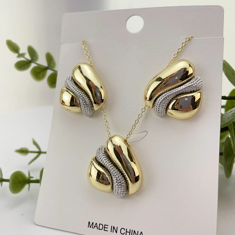 Fashion Classic Jewelry For Women Earrings Pendent Romantic Sets For Wedding Party Anniversary Gift Trendy Sets KY25459
Fashion Classic Jewelry For Women Earrings Pendent Romantic Sets For Wedding Party Anniversary Gift Trendy Sets KY25459