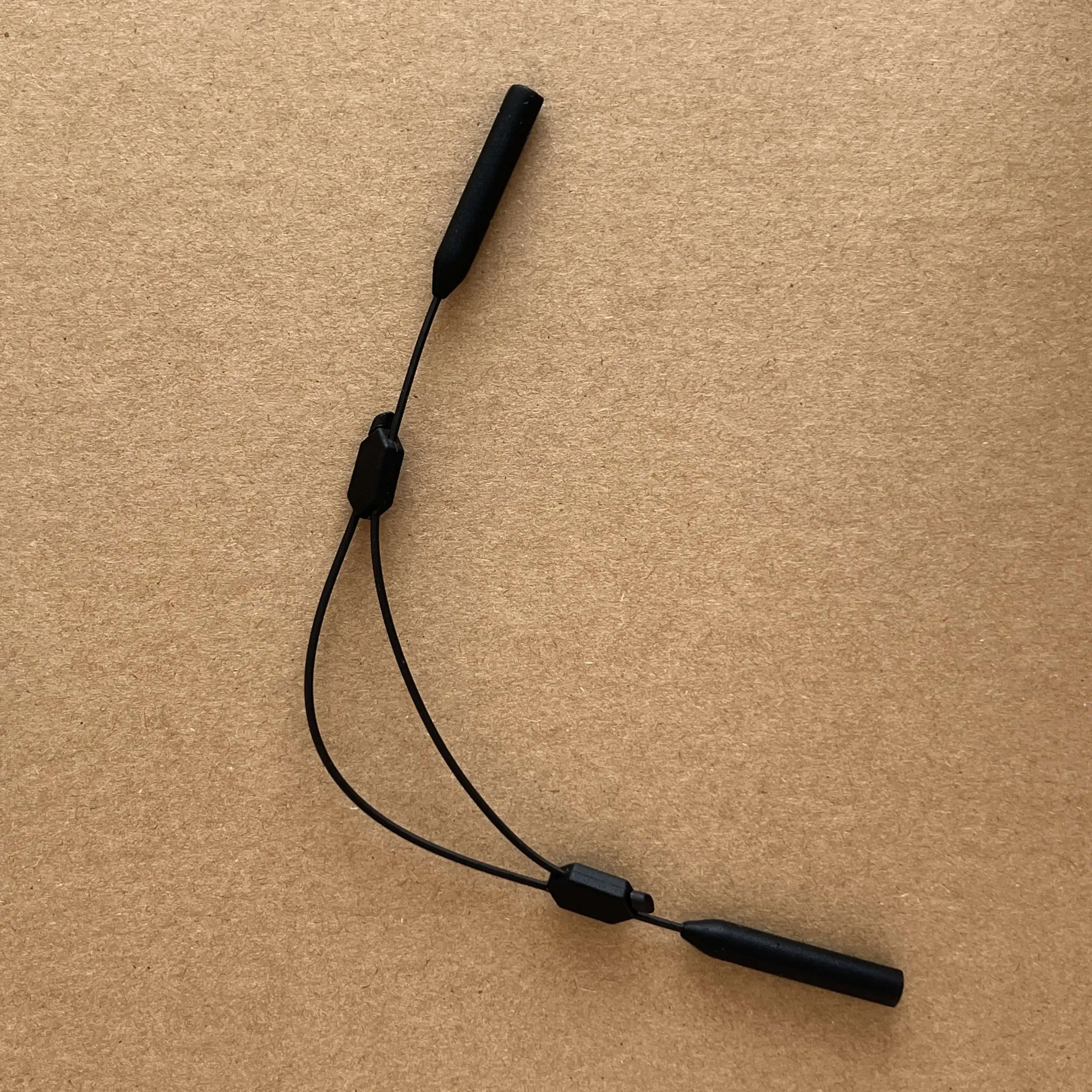 Wholesale Replacement Eyewear Leash Strap Wire for Oakley Frogskins Range XL OO9503 Frogskins Range XL Asian Fit OO9503A Sunglas
Wholesale Replacement Eyewear Leash Strap Wire for Oakley Frogskins Range XL OO9503 Frogskins Range XL Asian Fit OO9503A Sunglas