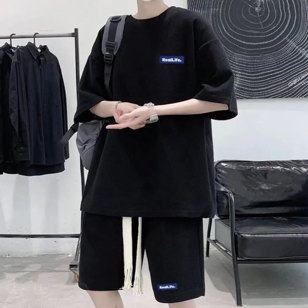 Simple Solid Color Men Set Men's Summer Casual Tracksuit Shorts Set with Waffle Texture Fabric Oversize for Versatile for Men
Simple Solid Color Men Set Men's Summer Casual Tracksuit Shorts Set with Waffle Texture Fabric Oversize for Versatile for Men