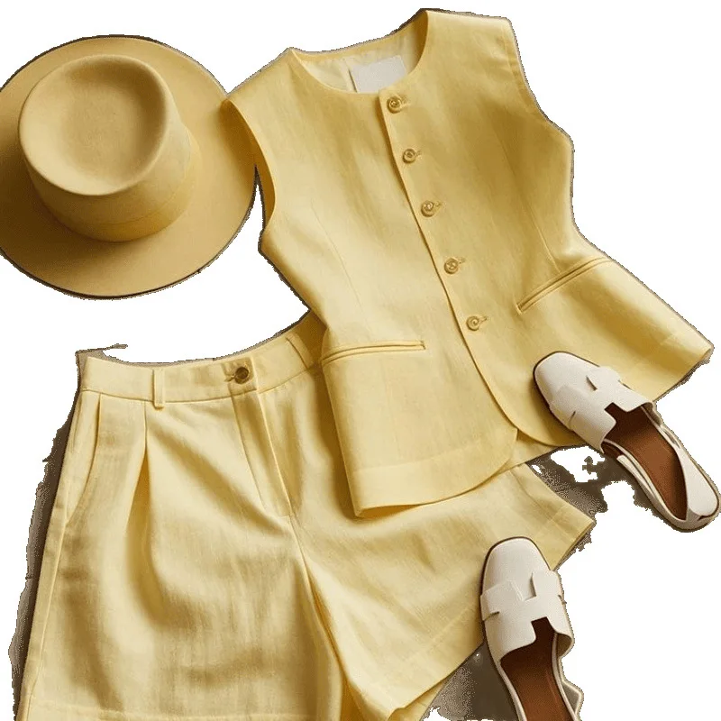 Temperament summer dress with fashionable high-end yellow vest shorts set
Temperament summer dress with fashionable high-end yellow vest shorts set