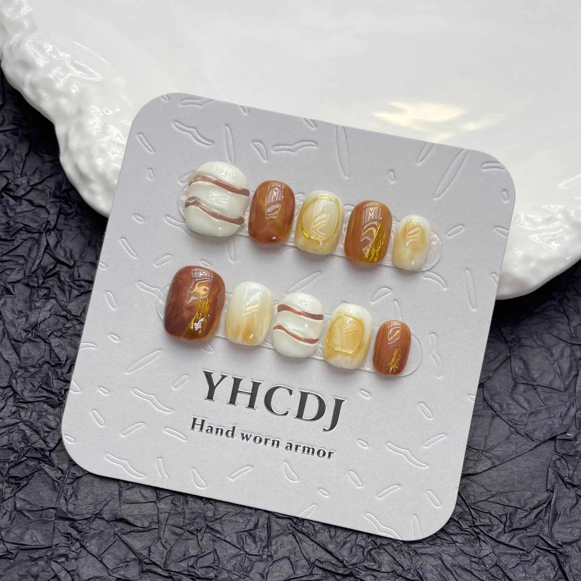 10 PCS Luxury Handmade Press on Nails Short Circle Brown Sugar Latte Design with 4-PIECE Tool Adhesive Nail Glue Tabs
10 PCS Luxury Handmade Press on Nails Short Circle Brown Sugar Latte Design with 4-PIECE Tool Adhesive Nail Glue Tabs